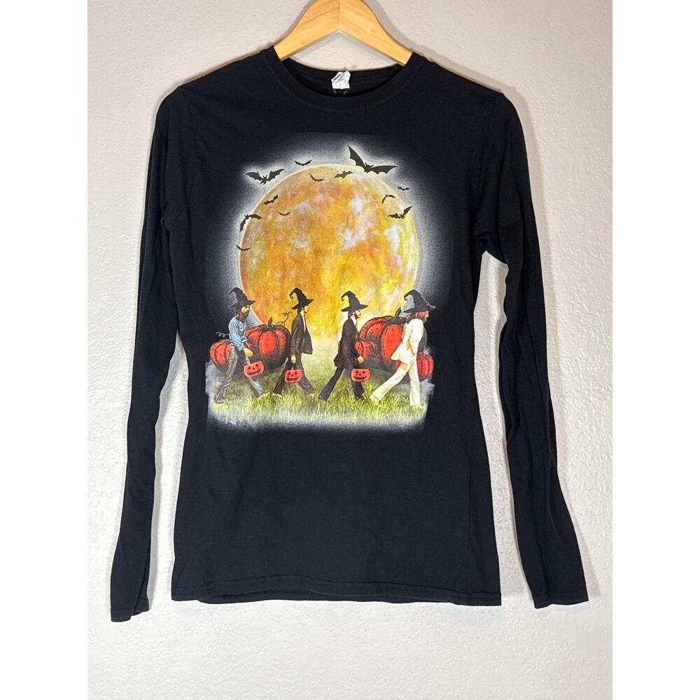 Beatles Abbey Road Halloween Graphic Tee Womens Small Black T-Shirt Long Sleeve